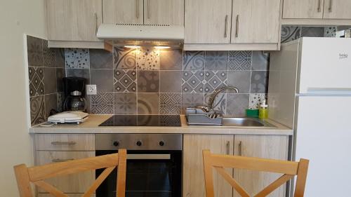 Skyros Town House | Amphitrite Apartments Skyros