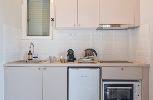 Skoutari Apartment | Apartment 'One Bedroom 8' with Garden Veranda, Wi-Fi and Air Conditioning