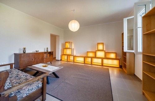 Dafnata Apartment | Apartment 'The White House in Mesoggi' with Mountain View, Wi-Fi and Air Conditioning