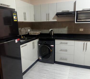 Al Mamsha El Seyahi Apartment | Avenu Hambara