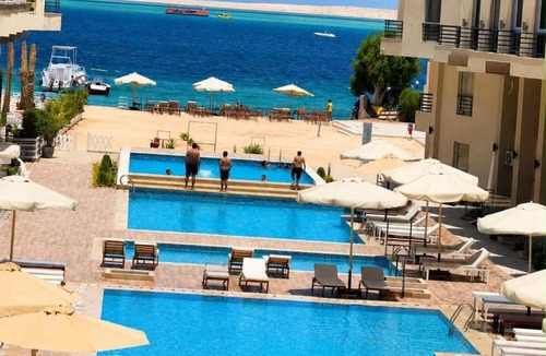 Sakkala Apartment | Azure Pearl at Aqua Fun Resort Heart of hurgada