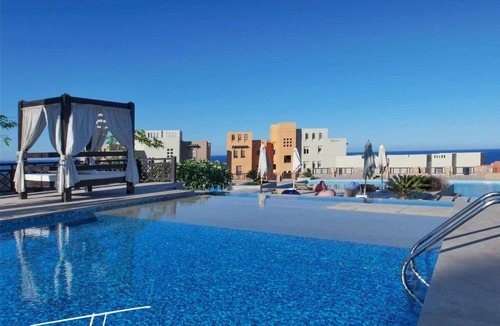 Sahl Hasheeh Apartment | Azzurra Comfort Sea View Apartment