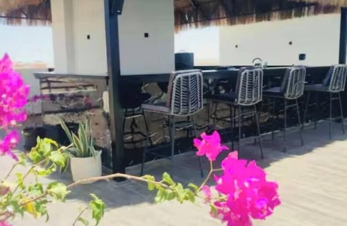 Dahar Apartment | Beach & Pool Escape | Stylish Resort Studio