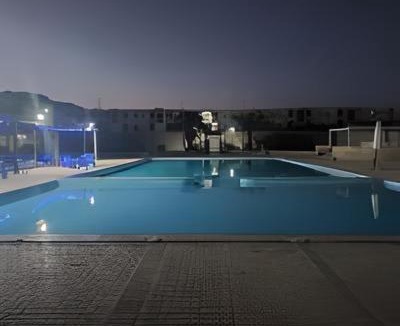 Shurtah al-Dakhlah Ski Chalet | Beachfront Villa 3 bedroom 3 bathroom قرية مرحبا بيتش