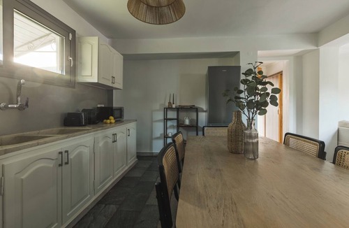Vasilikos House | Binios Villa - private pool, walking distance from the Beach