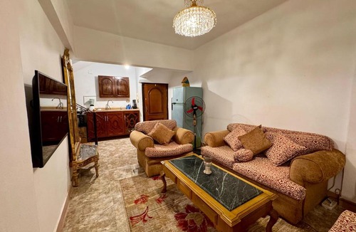 Maadi House | Bright Room In Street 9 Shared Apartment