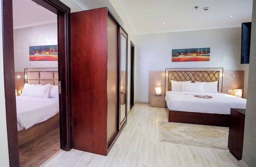 Al Duqqi Hotel | Cairo Taj Hotels & Suites - Dokki