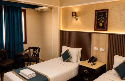 Qasr an-Nil Hotel | Capital Cairo Hotel Downtown
