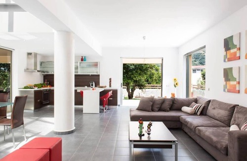 Agia Villa | Casa Di Verde - Private pool with Jacuzzi & Gym