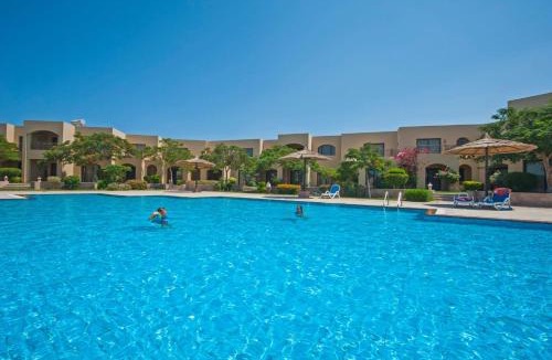Sakkala Apartment | Central Hurghada with Private Beach & Resort Pools