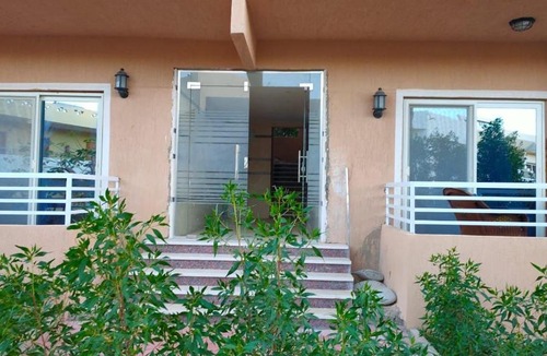 Sharm El Sheikh Ski Chalet | Chalet in amwaj oyoun resort & casino - families and couples only