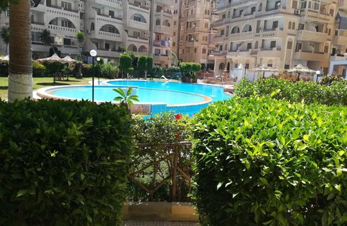 Al-'Amriyah Apartment | Chalet with Garden view At Al Nakhil resort