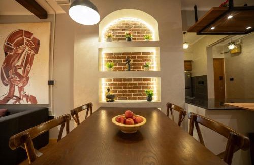 As-Sayidah Zaynab Apartment | Chic Artist 2 Bedrooms Loft in Downtown Cairo - Walking Distance to Egyptian Museum