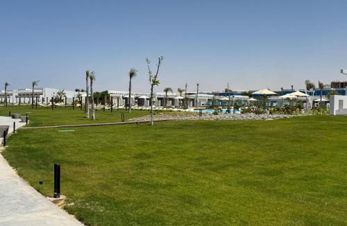 Alexandria - Mediterranean Coast House | Comfort cabin sea view & lagoon in D-bay I Beach Access Included