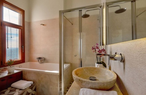 Pefki Villa | Cretan Beachfront Villa Atalandia With Heated Pool, Gym, Bbq & Office