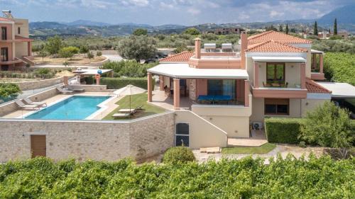 Malevizi Villa | Cretan Vineyard Hill Villa 2