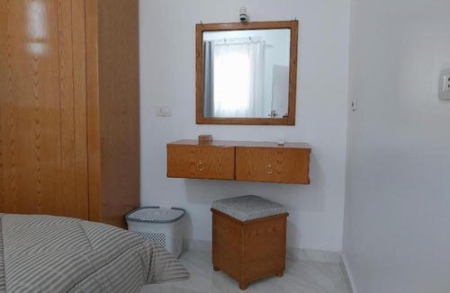 Luxor Apartment | Desert Daisy Peaceful Garden Apartment