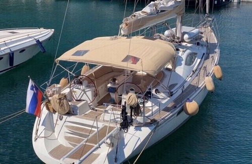 Petralona Boat Rental | DREAM CRUISES SANTORINI,CYCLADES,MYKONOS, ON LUXURY SAILBOAT WITH HOSTESS/CHEF