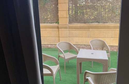 6th of October City Apartment | Elite House: Cozy Garden Oasis 3BR – Mall of Arabia