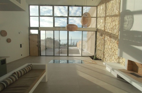 Skaloma Villa | Endogeios Luxry Villas - Skaloma Loutraki Corinth Superior Villa - Keep Calm