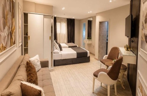 Qasr an-Nil Hotel | Grand lotus hotel downtown