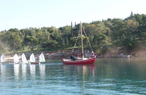 Galaxidi House | Guest house with view, like family,-friendly pet,quality Greek Breakfast,clean.