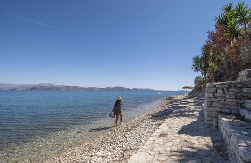 Kiveri Apartment | Holiday beach Studio, Unique sea view balcony, near Nafplio, Mycenae, Epidaurus