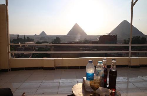 Al Haram House | Horus Guest House Pyramids View B&B