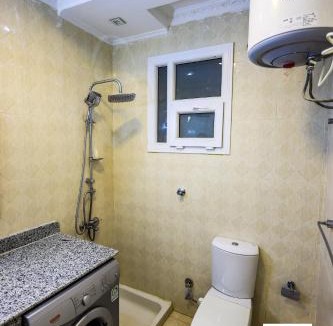 Al Mamsha El Seyahi Apartment | Hurghada-For rent for a long period, fully air-conditioned, internet, ground floor, 2 bathrooms