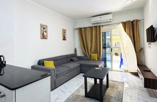 Dahar Apartment | Juliana Sea View 1BR - Beach Access, 2 Pools & Water Slides
