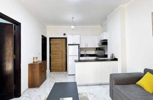 Dahar Apartment | Juliana Sea View 1BR - Beach Access, 2 Pools & Water Slides