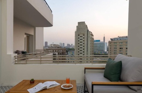 Qasr an-Nil Apartment | Kennah Lasciac | 3BR Near Tahrir Sq., Downtown