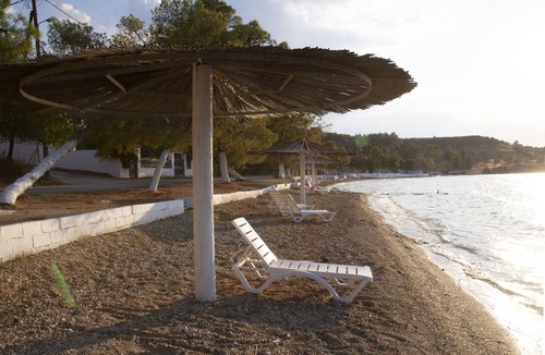 Kilada Apartment | Kilada Country House - Spacious Apartment Close to the Center