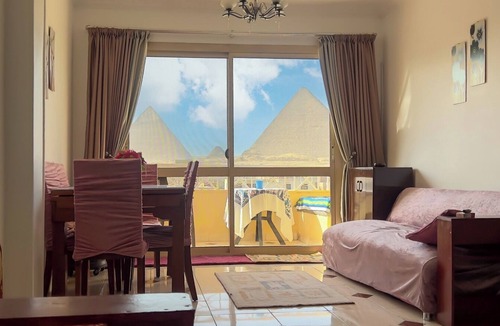 Al Haram Apartment | Lovely 2BR Apartment with Giza Pyramids View
