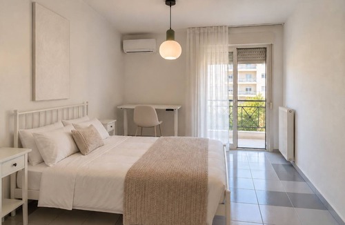 Agios Nikolaos Apartment | Luesh ΙΙ · Large 2BR Apt | Walk to Beach and Center