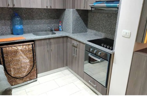 Dahar Condo | Luxury apartment in Aldau Heights 10301
