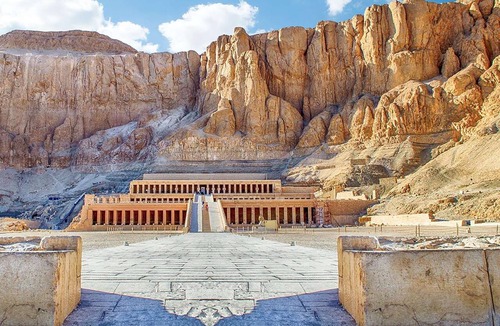 Luxor RV Rental | Luxury Glamping Tents