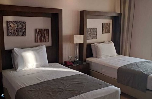 Al-Muntazah Hotel | Maamura Palace Hotel