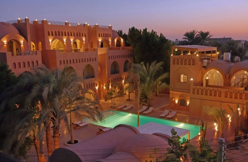 Luxor House | Malkata House Luxe Desert Middle Floor Suite: Pool & Dine