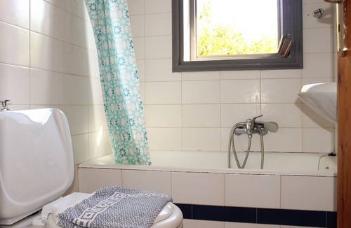 Stoupa Villa | Minas Villa, 5 ensuite bedrooms, 1min walk from Stoupa beach, renovated 2020