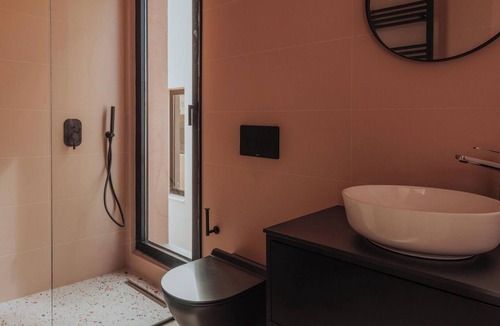 Preveza House | Mocha Villa "Left": Modern Sanctuary with Pool! Stay-Relax-Recharge in Preveza!