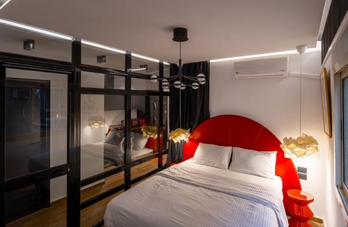 Heliopolis Apartment | Modern 2 Bedroom Apartment 5 Minutes from Airport