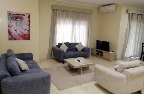 The 5th Settlement Apartment | Modern 2BR Apartment with Private Garden | Prime Location Opposite AUC