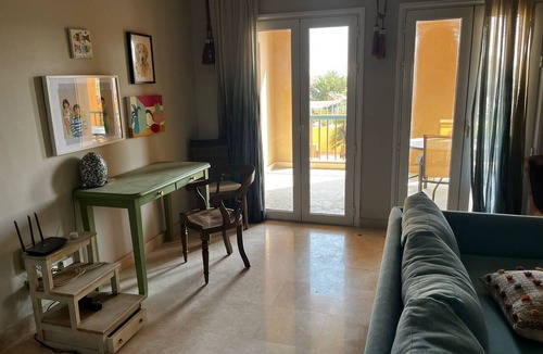 El Gouna Apartment | Modern Apartment with Marina View