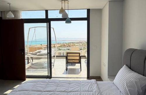 Soma Bay Ski Chalet | Modern Mesca Chalet Rooftop - Somabay by Faramawy