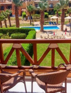 Zafarana Ski Chalet | Mountain View Sokhna 1,Villa 4Rooms, Direct to Pool, 300 M to Beach & Dayra Camp, Families ONLY
