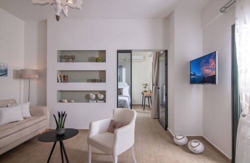 Limenas Chersonisou Apartment | New Aether near the sea !