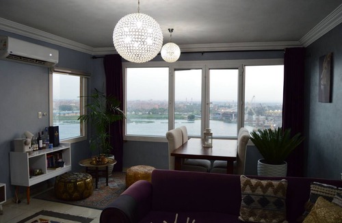 Turah House | Nile View Loft - Cairo & Pyramids - AC, Wifi