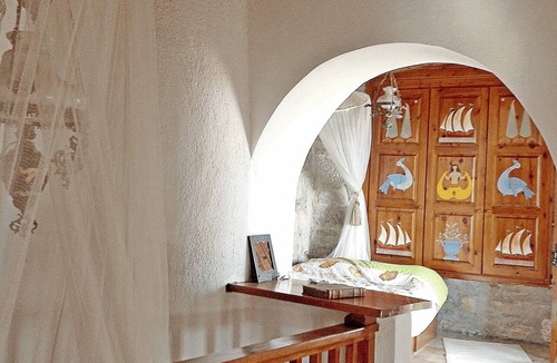 Elounda House | one bedroom house with terrace-split level