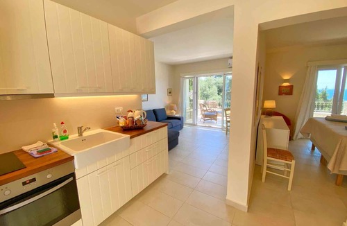 Petaleia Cottage | Paleopetres K-Eight - Premium Suite - Sea Views - Beach - Pool - Kalami